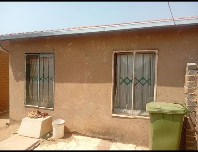 2 BEDROOM HOUSE FOR SALE IN SOSHANGUVE XX
